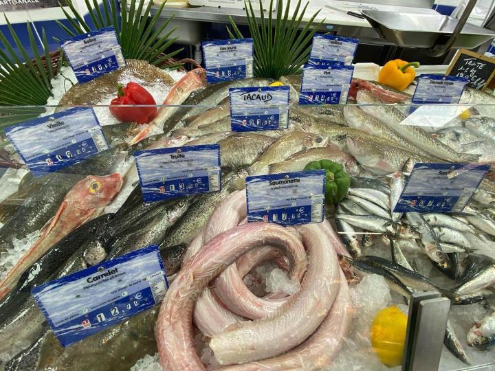 Vente de poissons frais Pavilly